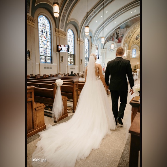 Dresses & Skirts - Havasu Overskirt by Pronovias
*customized with belt attachment